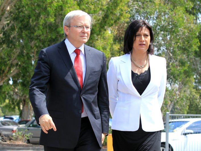 Kevin Rudd with the Member for Richmond Justine Elliott at Tweed Heads. Kevin Rudd with the Member for Richmond Justine Elliott at Tweed Heads.